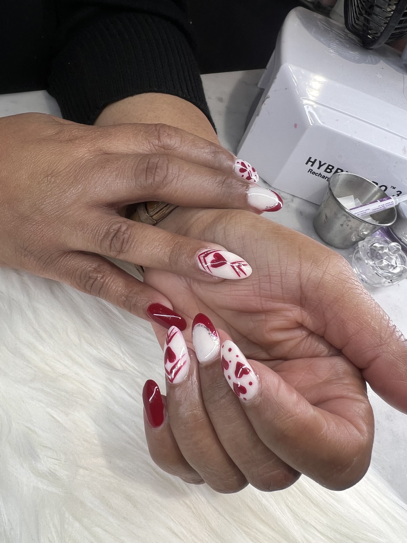 Modern Nails nail photo 6